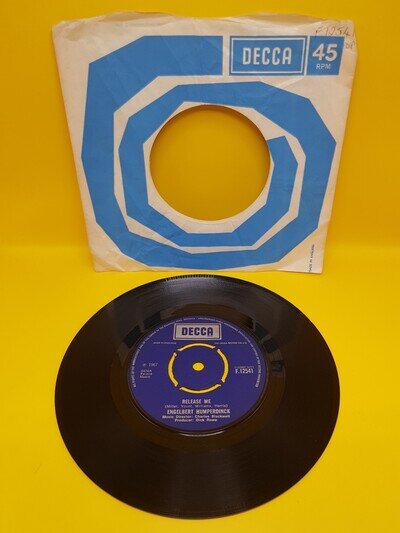 Engelbert Humperdinck Release Me 7” Vinyl Single Record 1967 Decca Records