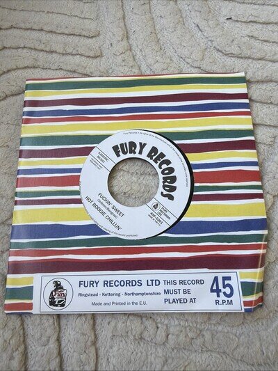 Hot Boogie Chillun / The Monorays (2) – Fuckin' Sweet / Me And A Bottle Of