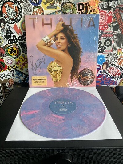 THALIA Todo Suena Mejor En Cumbia VG++ MYSTERY COLOR VINYL W/HYPE AUTOGRAPHED