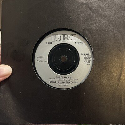 DARYL HALL & JOHN OATES - Out of Touch 7” Vinyl Record VG+