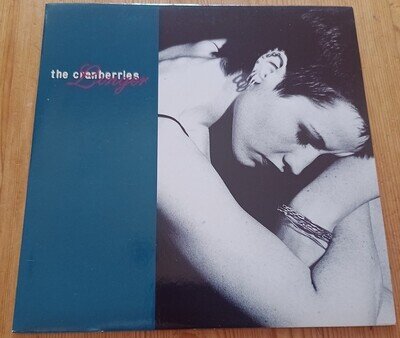 The Cranberries : Linger - UK rare NM vinyl 7" Island 1993