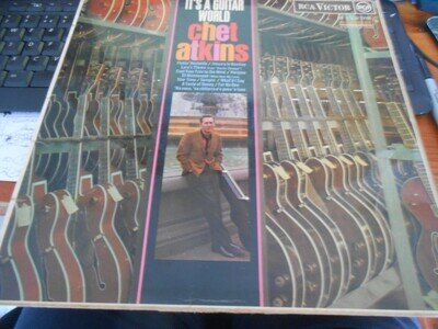 Chet Atkins - "It's A Guitar World" - RCA LP