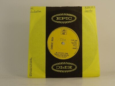 CHARLIE RICH WE LOVE EACH OTHER (70) 2 Track 7" Single including Company Sleeve