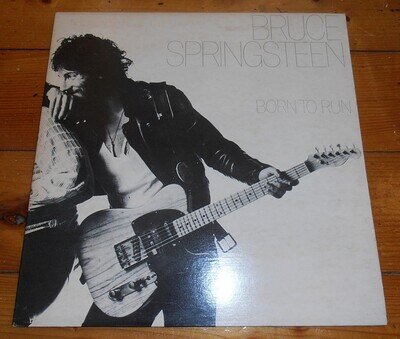BRUCE SPRINGSTEEN - BORN TO RUN - LP - Rare Canadian Import with Censored Logos