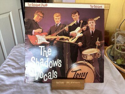 The Shadows - The Shadows Vocals. EMI Records 1984 A1/B1 First Pressing
