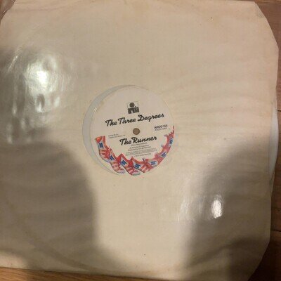 The Three Degrees The Runner Ariola Vinyl Record 1979 AROD154 Giorgio Moroder
