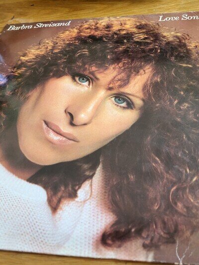 BARBRA STREISAND - LOVE SONGS - VINYL LP RECORD - 1981 - CBS 10031
