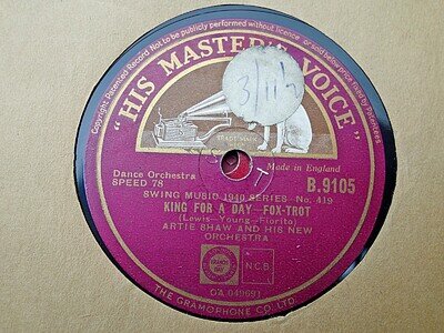 ARTIE SHAW - King For A Day / April In Paris 78 rpm disc (A++)