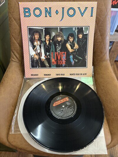 Bon Jovi Live! on tour ep 1987 breakout runway tokyo road wanted dead or alive