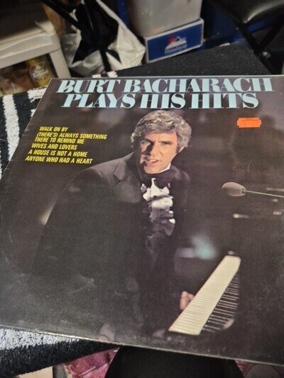 Burt Bacharach - Plays His Hits (LP, Album, RE)