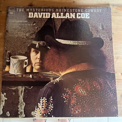 David Allan Coe The Mystery Rhinestone Cowboy Hand Signed LP KC32942 EX+/EX+