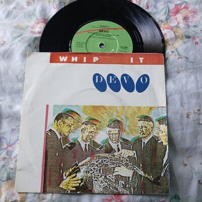 DEVO WHIP IT VINYL SINGLE RECORD PUNK NEW WAVE
