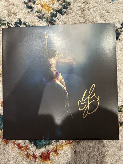 Ellie Goulding SIGNED Higher Than Heaven LP Vinyl Black