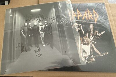 Def Leppard - Greatest Hits 2026 Tour Red Vinyl + Signed Art Card - autograph