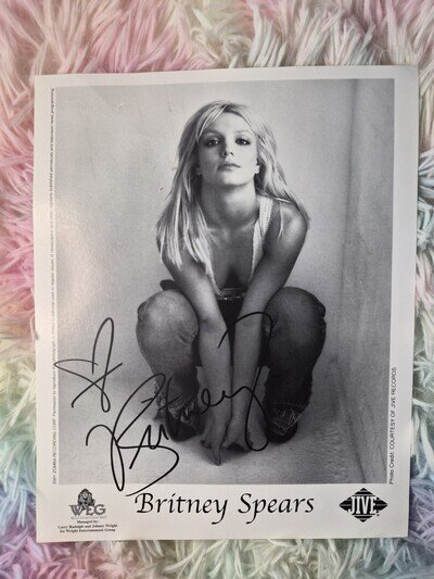 Britney Spears 2001 Vintage Pre-print Autographed Promo Photo Original Rare Jive