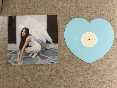 Madison Beer - Bad Enough / Angel Wings Heart Shaped Vinyl Urban Exclusive New