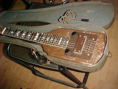 WWII era - SUPRO LAP STEEL GUITAR - CARAMEL PEARLOID - GOOD CONDITION with CASE