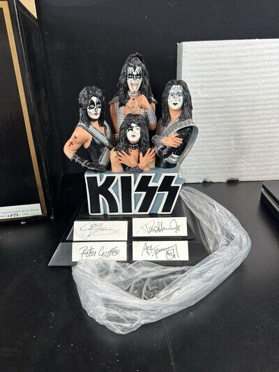 1997 KISS Signed Autograph Original Band Members GARTLAN Figurine 973/1000 w Box