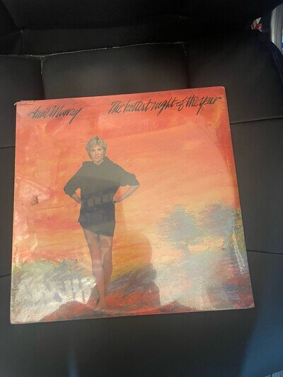 ANNE MURRAY THE HOTTEST NIGHT OF THE YEAR NEW AND SEALED UP CAPITOL VINYL LP