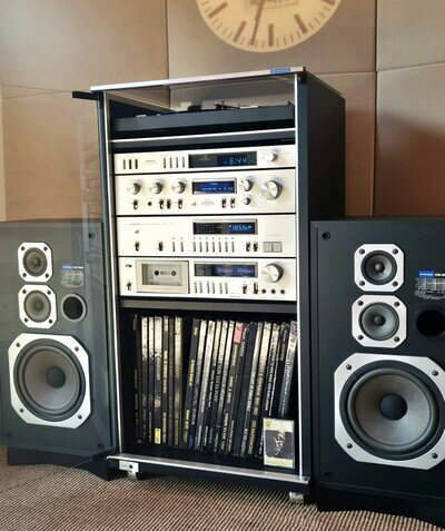 Vintage Timewarp 1981 X-500 Pioneer Cabinet Hifi System - Good Working Condition