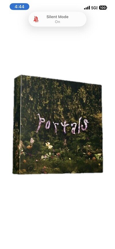 Melanie Martinez - Portals 2LP Vinyl Deluxe Box Set & Board Game (CLEAR COLOR)