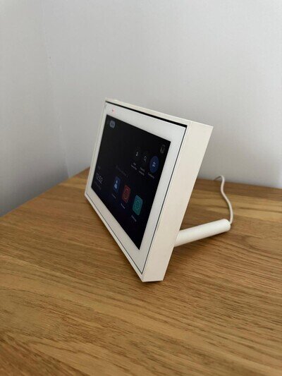 Meta Portal 10" Smart Video Calling Display White Tested Boxed Touchscreen