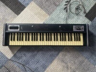 READ RARE Vintage Retro Hillwood Electronic Piano C1-A Made In Japan, Works!