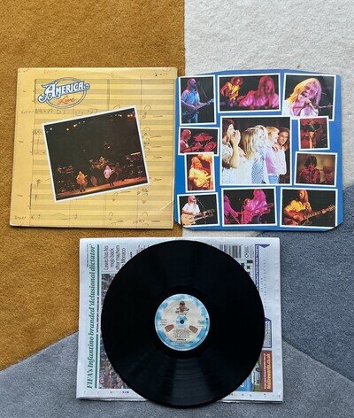 America - Live By Warner Brothers 1977 Vinyl LP