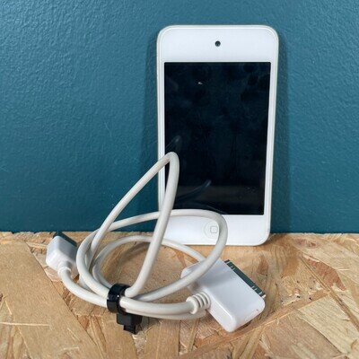 Apple iPod Touch 4th Generation White 16GB ME179LL/A A1367 Tested Working