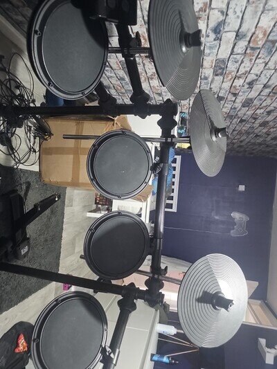 Electronic Drum Set, Session Pro Dd505, NO KICK (It Broke From My Sister) Works