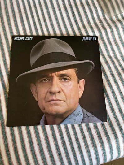 Johnny Cash Johnny 99 ~ Signed Album ~