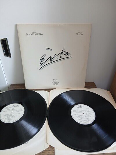 Evita Andrew Lloyd Webber and Tim Rice Vinyl Double LP 1976 with lyrics booklet