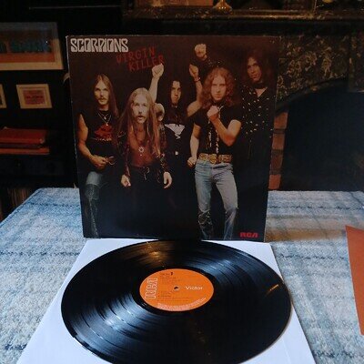 SCORPIONS. VIRGIN KILLER UK VINYL ALBUM on RCA. Excellent Throughout.