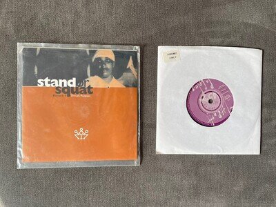 2 x rare indie rock / riot grrrl 7 inch vinyl singles from Thrush Puppies promo
