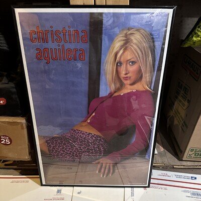 Christina Aguilera Hot Pink 24 X 34“ Poster 2001 Original Plastic