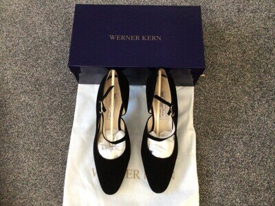 Werner Kern Dance shoes for women. Size 6.5. Black suede