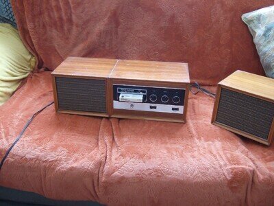 Vintage Stereo Radiomobile 207. 8 Track Player ,Good working order ,with speaker