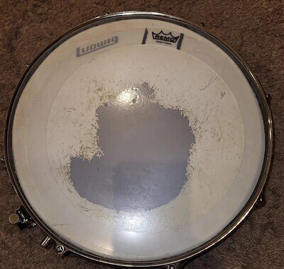 Ludwig Rocker Elite Piccolo Snare Drum 13" x 3" Maple Lacquer Finish with Case