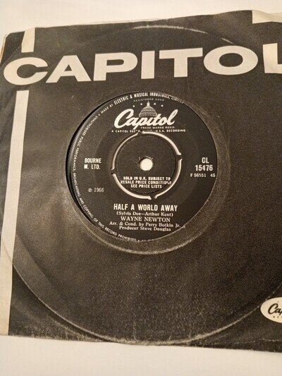 Wayne Newton - Half A World Away (Capitol CL 15476) VG+ Vinyl Record 7"