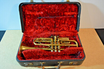 Vintage Pan American Cornet Elkhart Ind Serial 116901 with Case