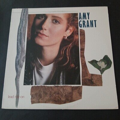 Amy Grant 'Lead Me On' 12" Vinyl Album. Very Good Condition
