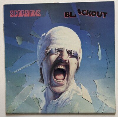 Scorpions - Blackout, Harvest SHVJ823, 1982 UK Original Vinyl LP