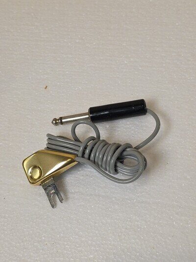 LAFAYETTE CRYSTAL MICROPHONE FOR HARMONICA. VINTAGE NEVER USED. ORIGINAL BOX