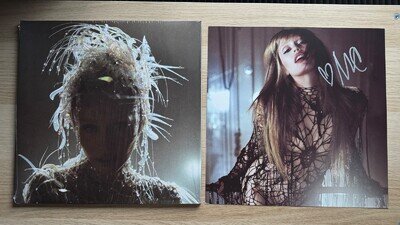Miley Cyrus - Something Beautiful, Sea Blue Vinyl, With A Signed Insert
