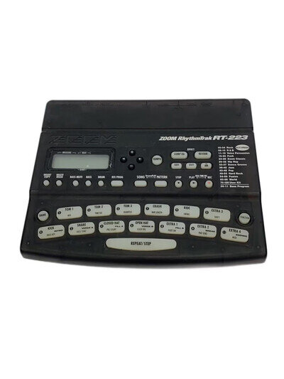 ZOOM RT-223 RhythmTrak Drum Machine Bass Sequencer MIDI w/ AC Adapter Tested