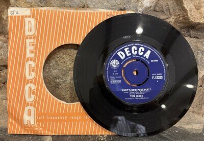 Tom Jones - What's New Pussycat? / The Rose - 7" Vinyl Single 1965 Decca F.12203