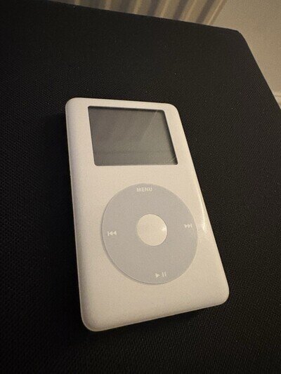 Apple iPod 4th Generation A1059 White Click Wheel – Vintage Classic iPod