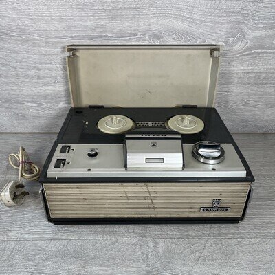 Grundig TK 120 Vintage Reel-To-Reel Tape Recorder Working Damaged See Desc