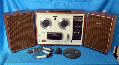 Vintage Sony TC-270 Reel To Reel Tape Recorder Speakers. requires a service.