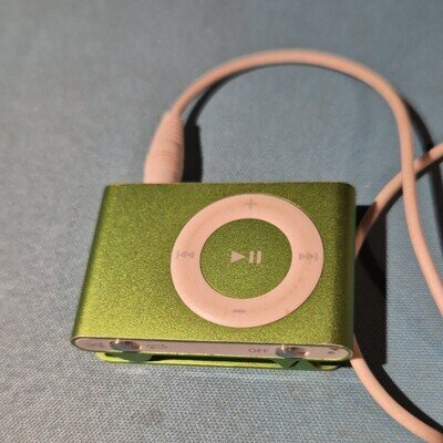 Vintage Apple iPod shuffle Green MP3 Player 3.5mm Jack (6V923EE2438)